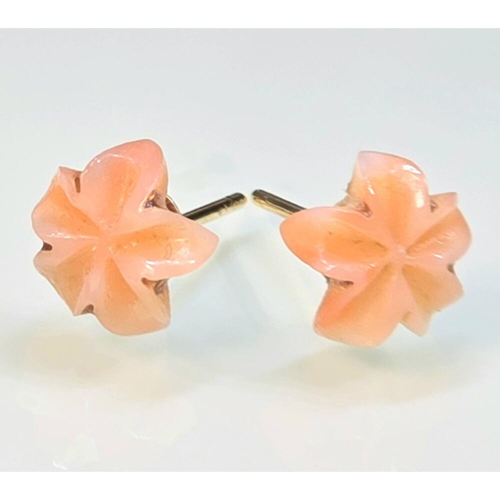 14k Yellow Gold Pink Angel Skin Coral Flower Vintage Stud Post Earrings READ